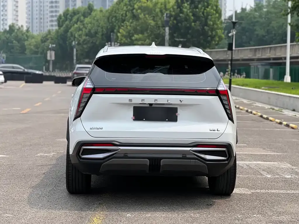 Geely Boyue L 2024 из CN, фото 3