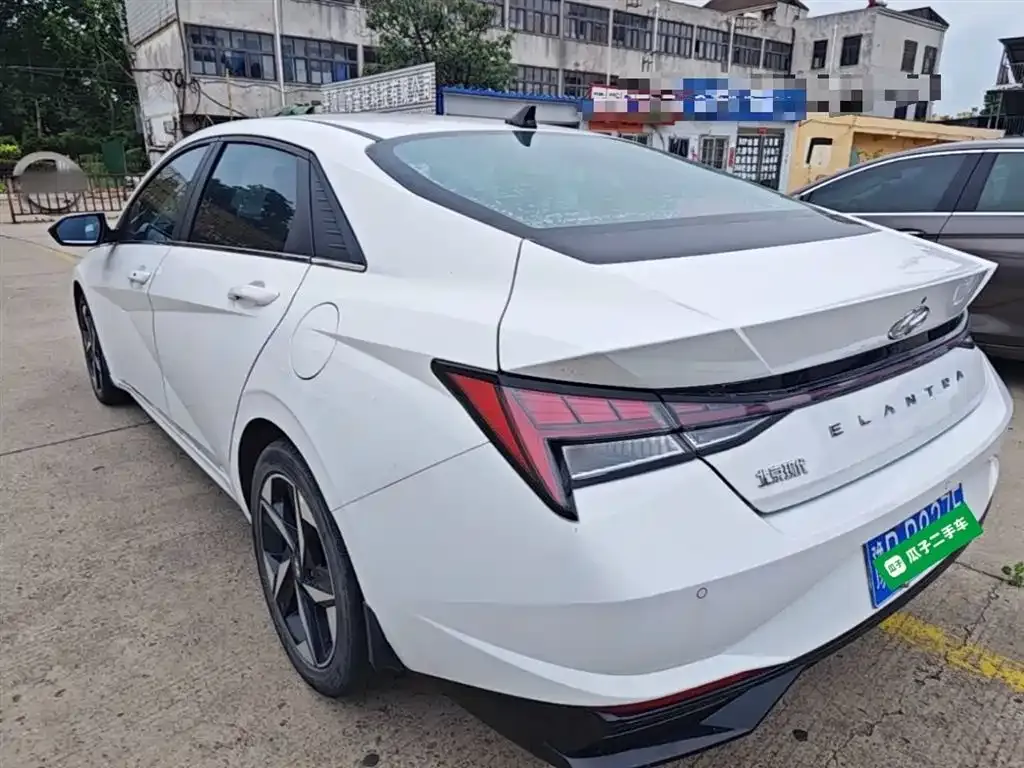 Hyundai Elantra 2023 из CN, фото 2
