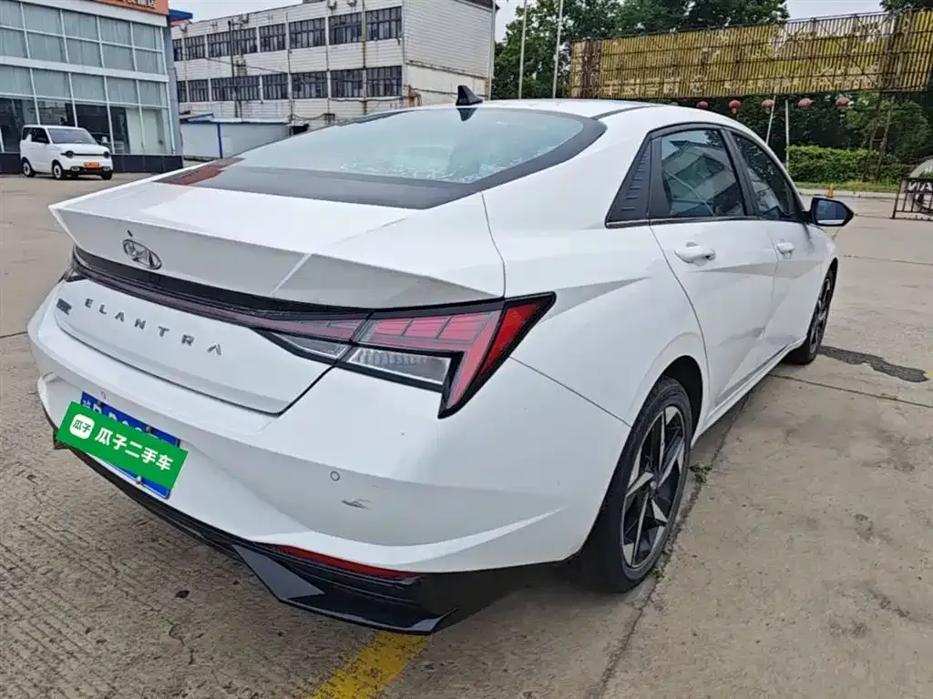 Hyundai Elantra 2023 из CN, фото 8