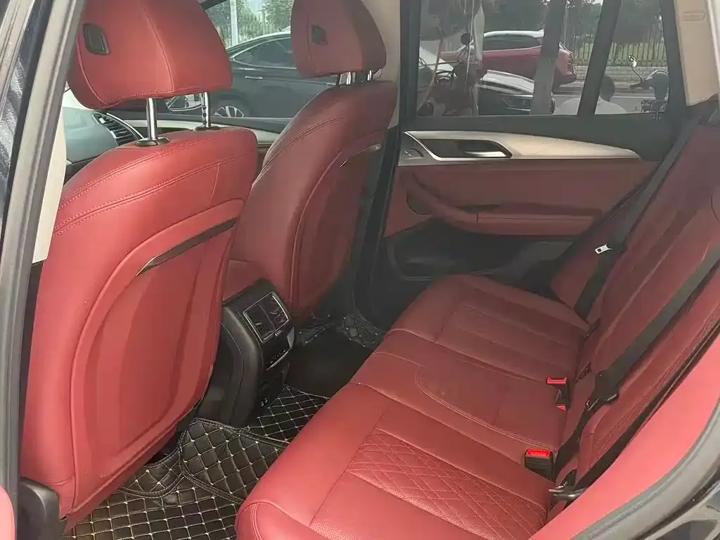 BMW iX3 2024 из CN, фото 7