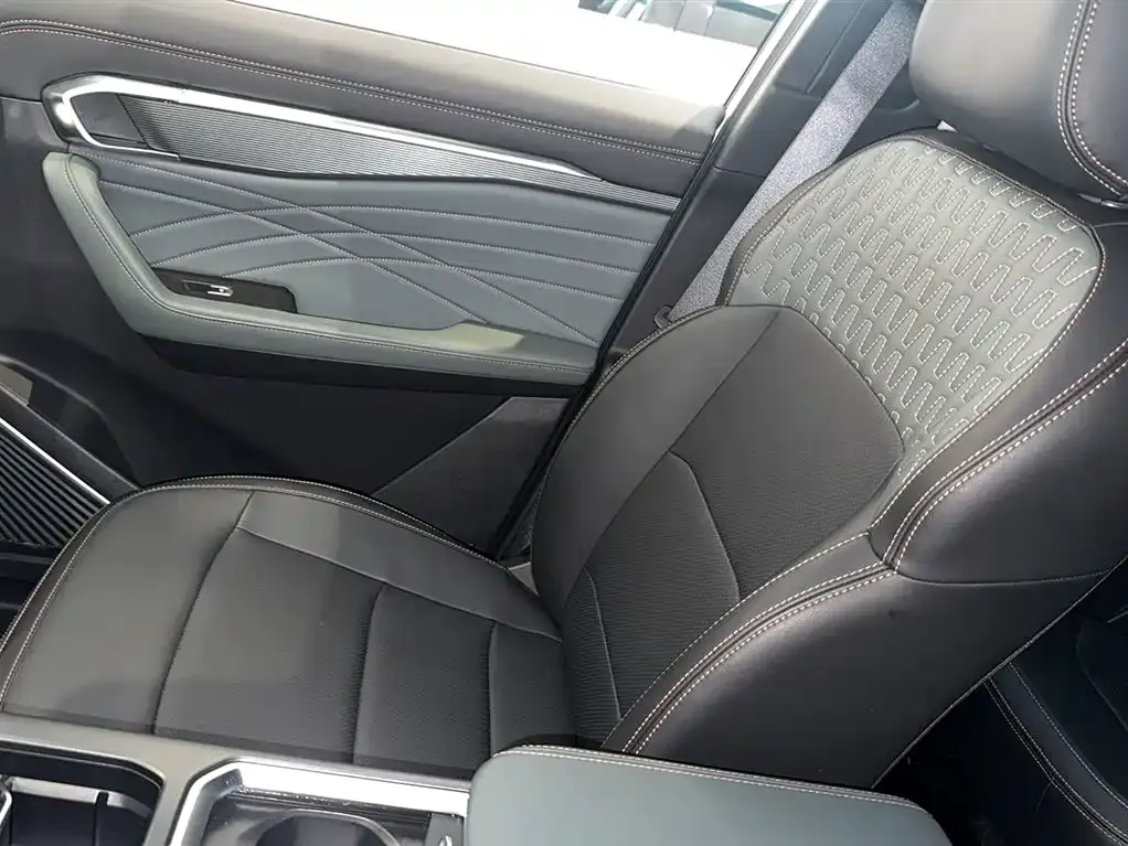 Geely Haoyue L 2025 из CN, фото 6