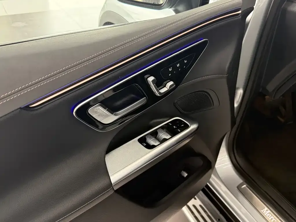 Mercedes-Benz EQE SUV 2024 из CN, фото 2