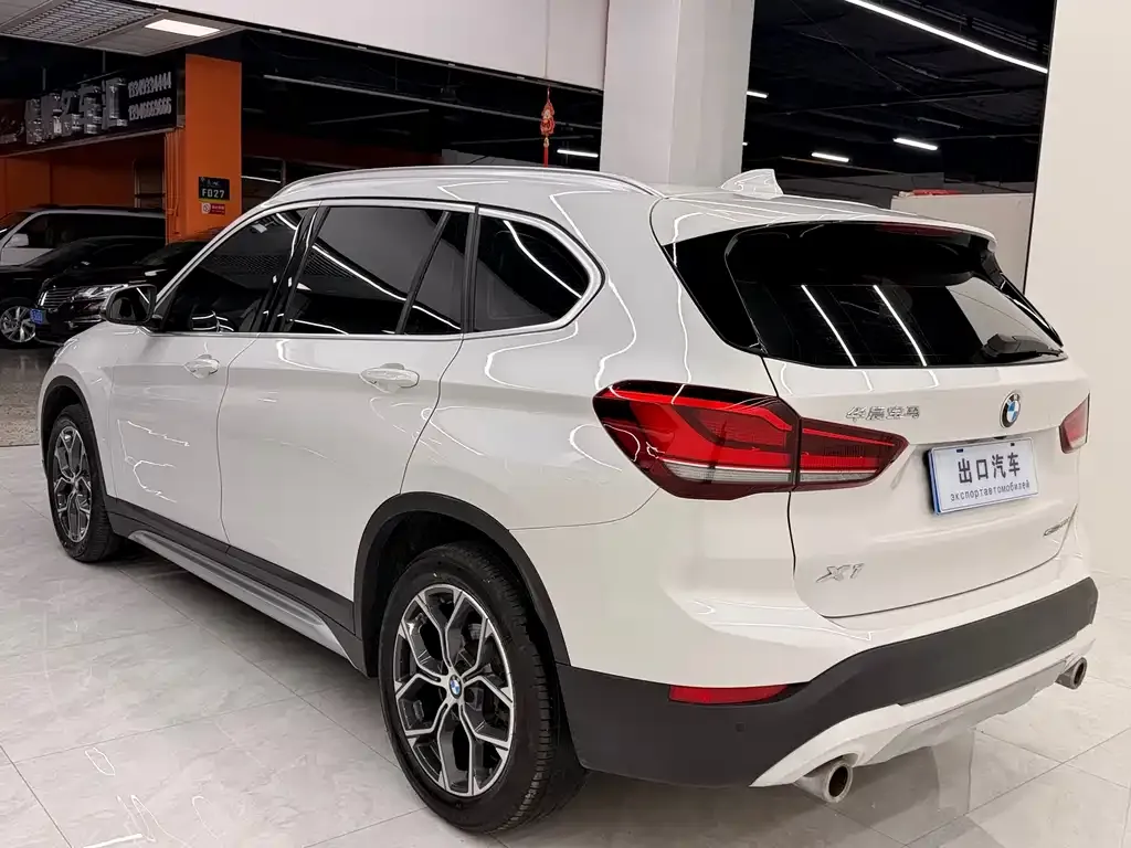 BMW X1 — фото 3