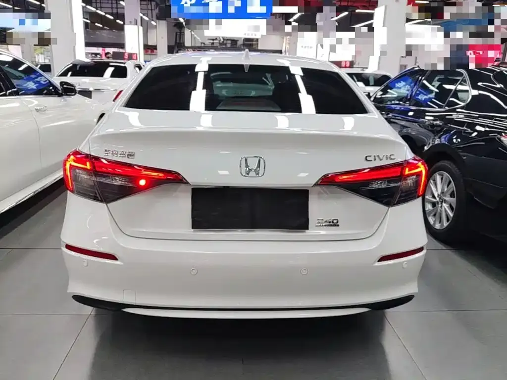 Honda Civic — фото 3