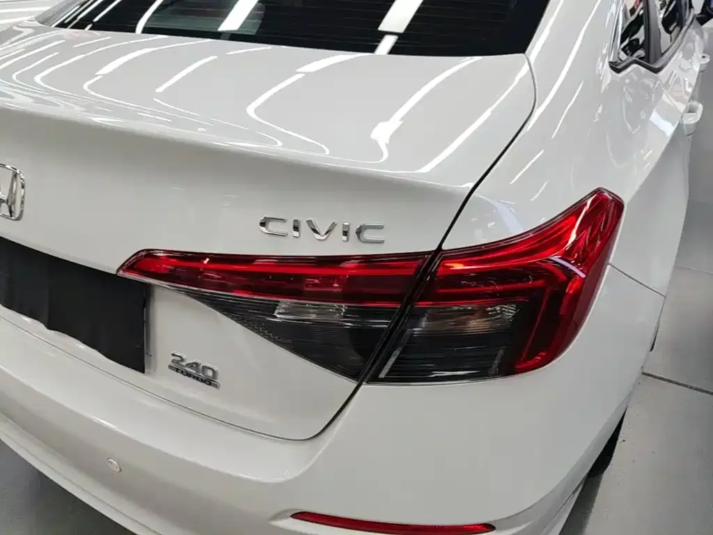 Honda Civic — фото 2