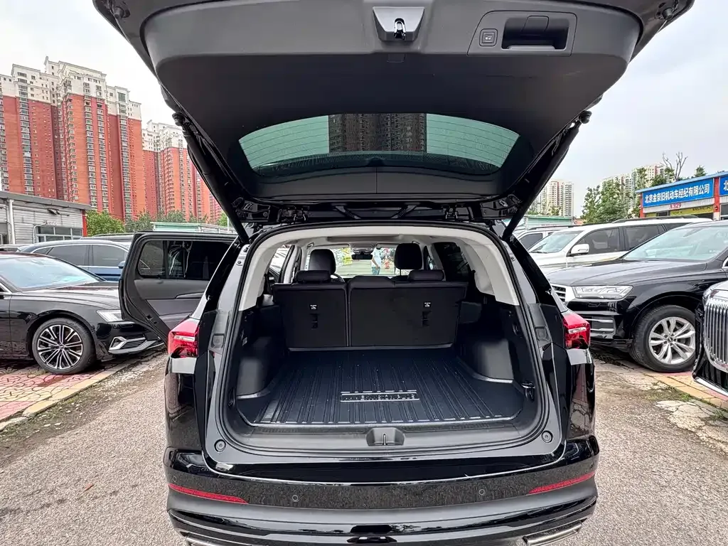 Buick Envision Plus — фото 7