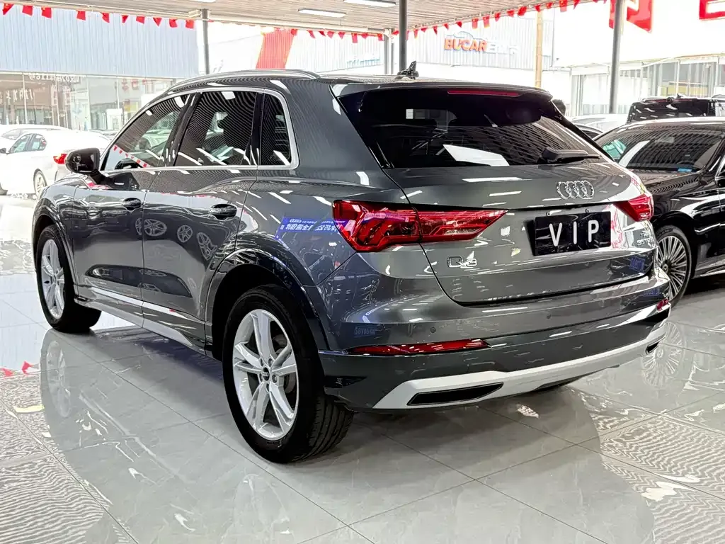 Audi Q3 — фото 2