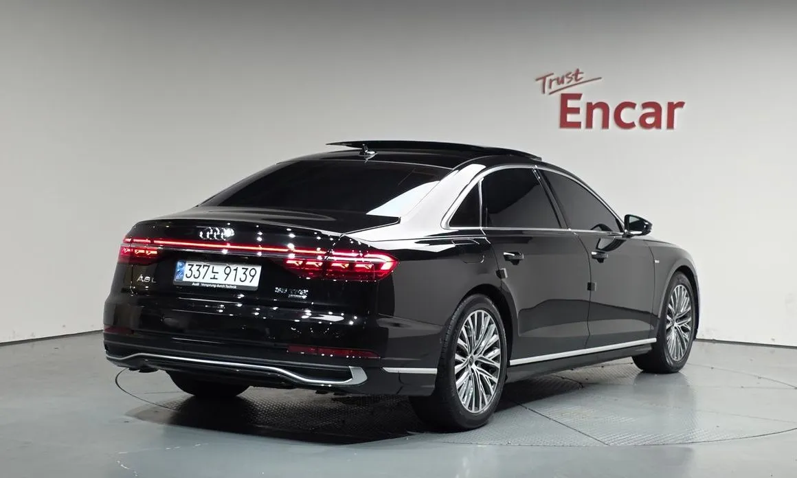 Audi A8 2023 из KR, фото 4