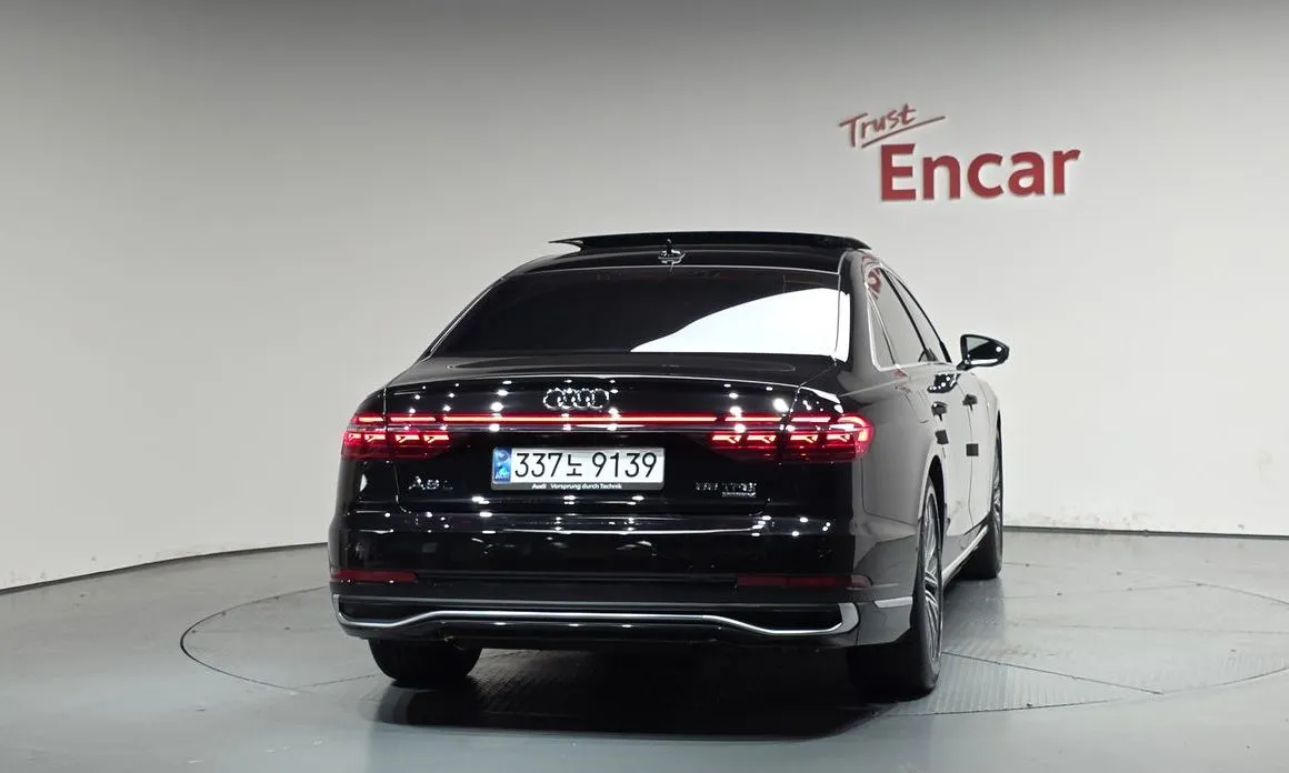Audi A8 2023 из KR, фото 8