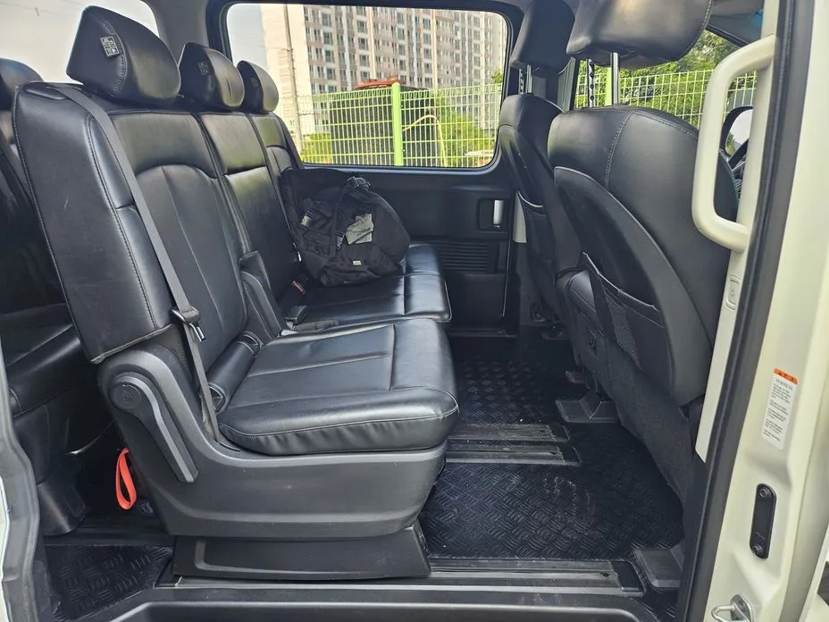 Hyundai Staria 2022 из KR, фото 1