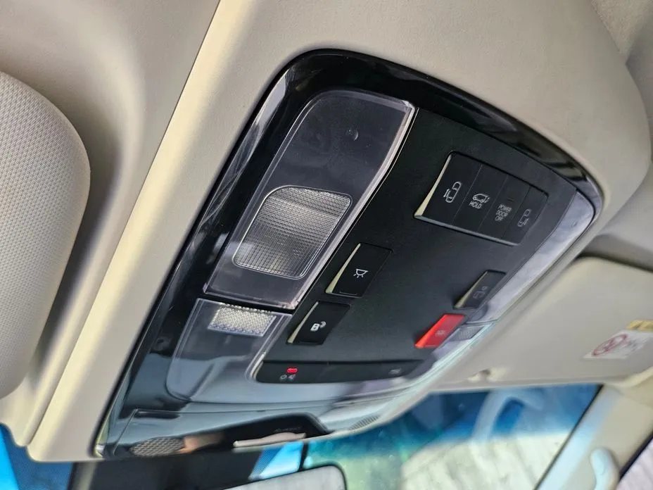 Hyundai Staria 2022 из KR, фото 2