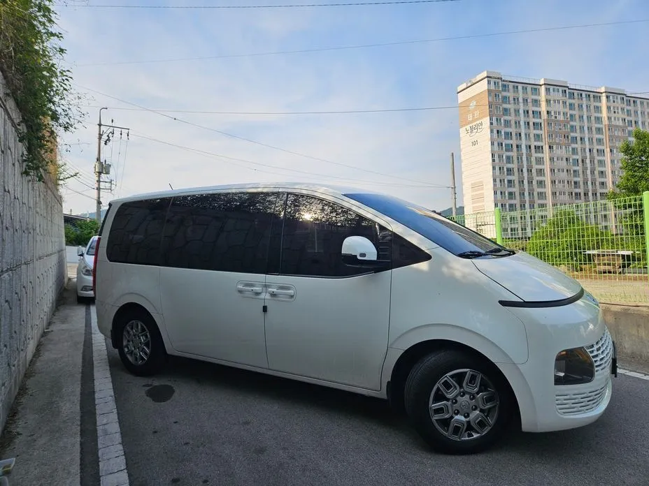 Hyundai Staria 2022 из KR, фото 5