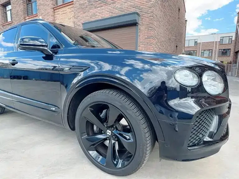 Bentley Bentayga 2021 из CN, фото 6