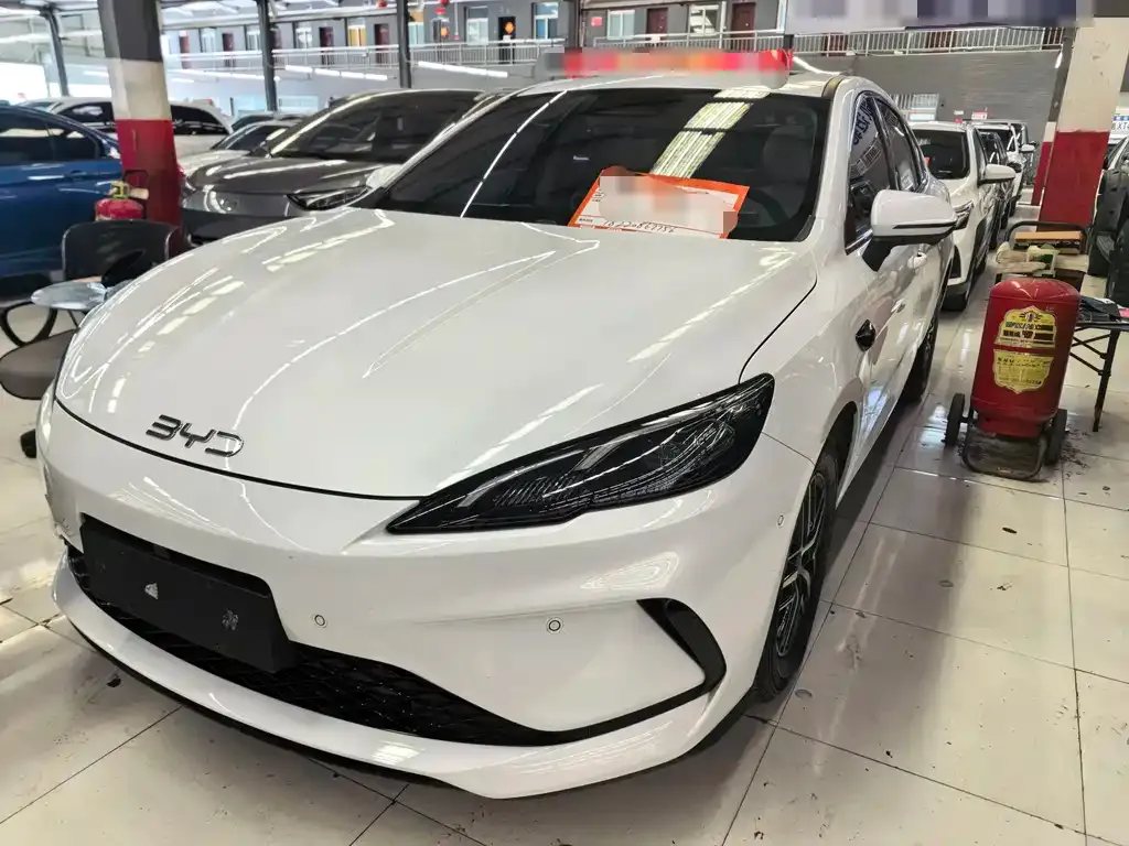 BYD Seal 05 DM-i