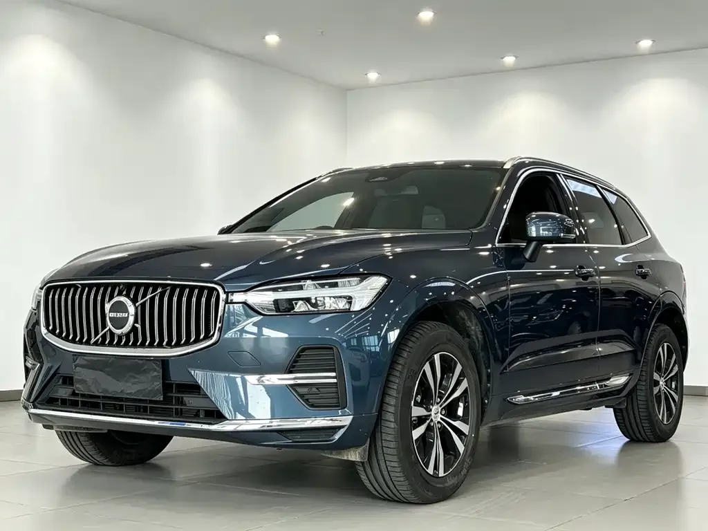 Volvo XC60 — фото 4