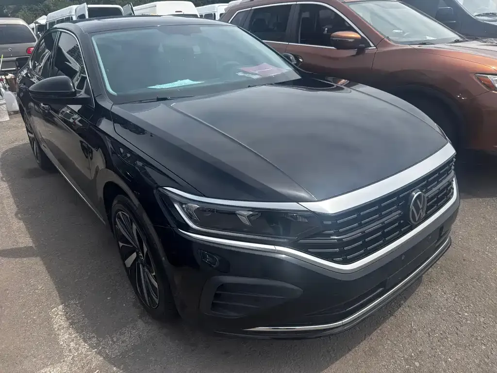 Volkswagen Passat — фото 8