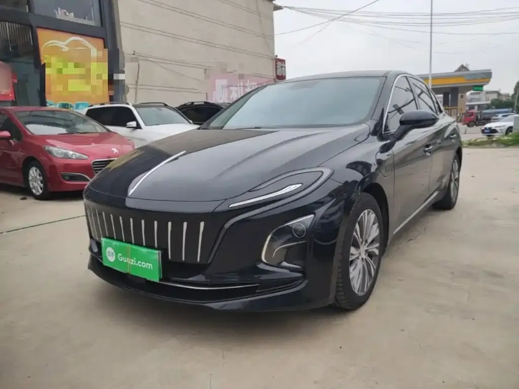 Hongqi E-QM5 — фото 10