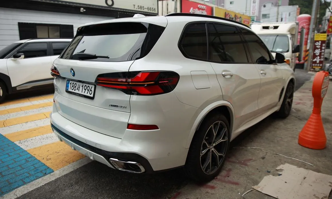 BMW X5 — фото 2