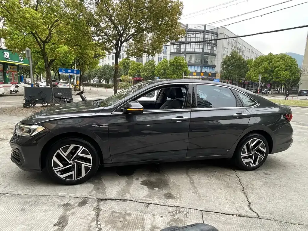 Volkswagen Sagitar 2023 из CN, фото 5