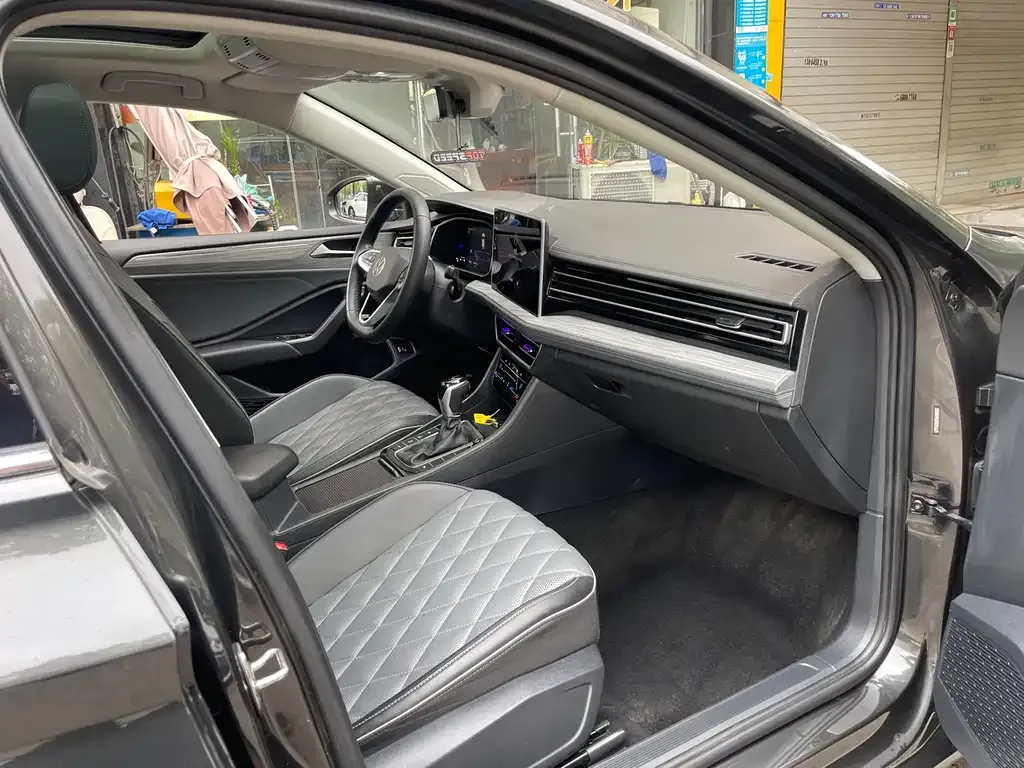 Volkswagen Sagitar 2023 из CN, фото 10