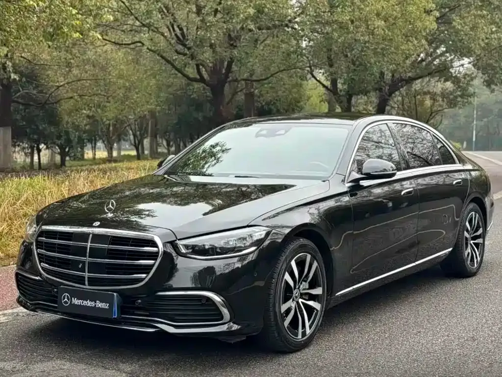 Mercedes-Benz S-Class — фото 1