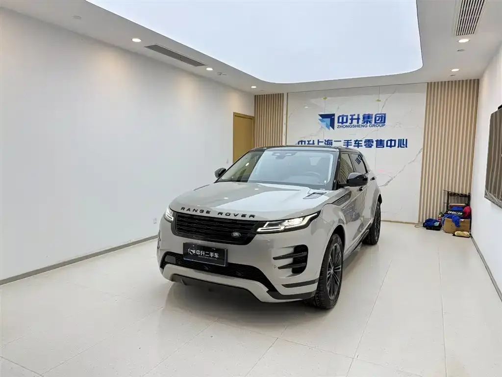 Land Rover Evoque — фото 1