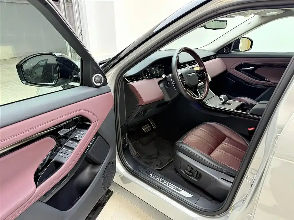 Land Rover Evoque — фото 5