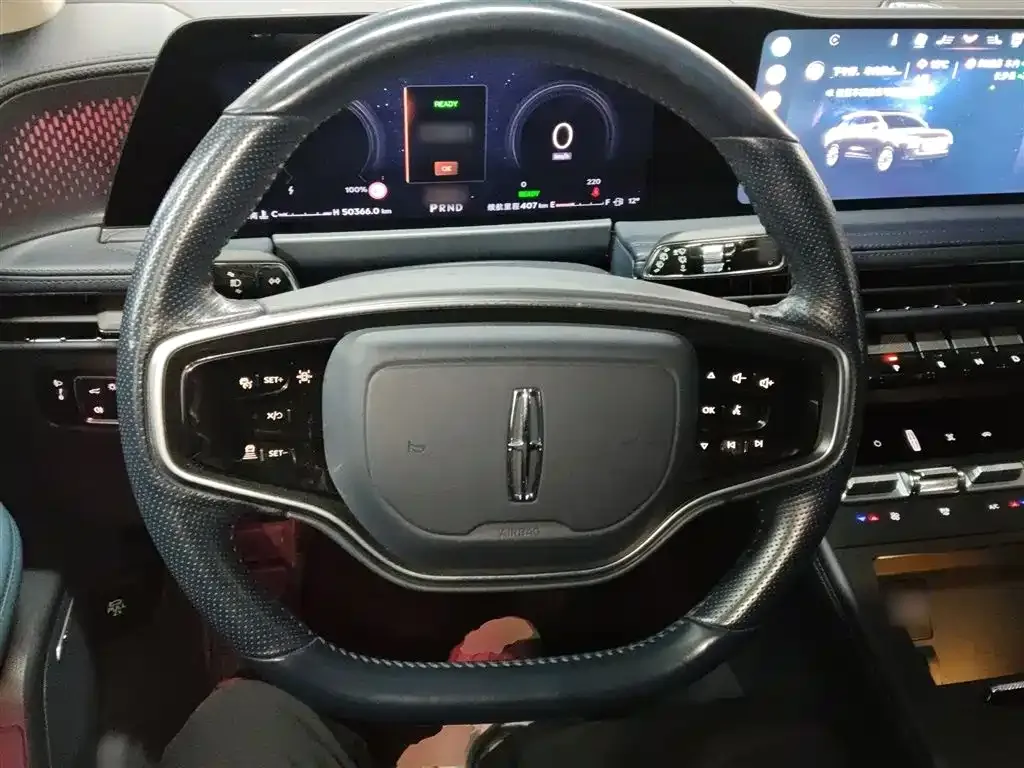 Lincoln Corsair 2024 из CN, фото 2
