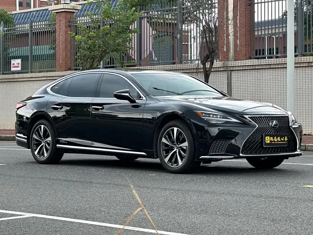 Lexus LS 2021 из CN, фото 6