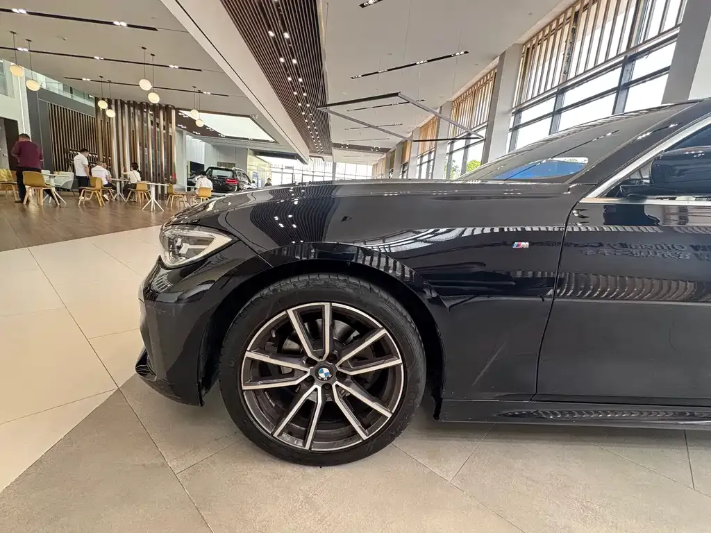 BMW 3 Series — фото 10