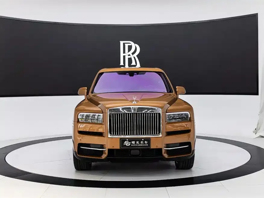 Rolls-Royce Cullinan — фото 9