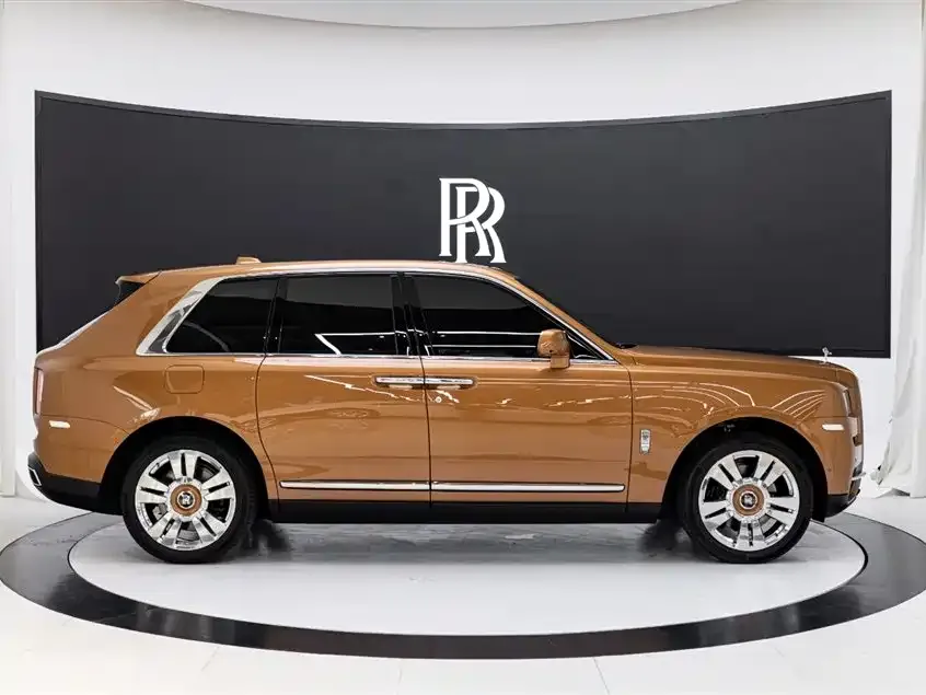 Rolls-Royce Cullinan — фото 2