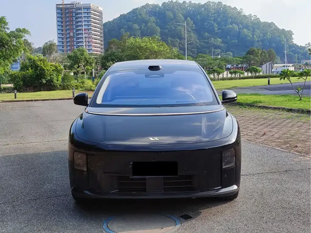 Li Auto i8 2025 из CN, фото 5
