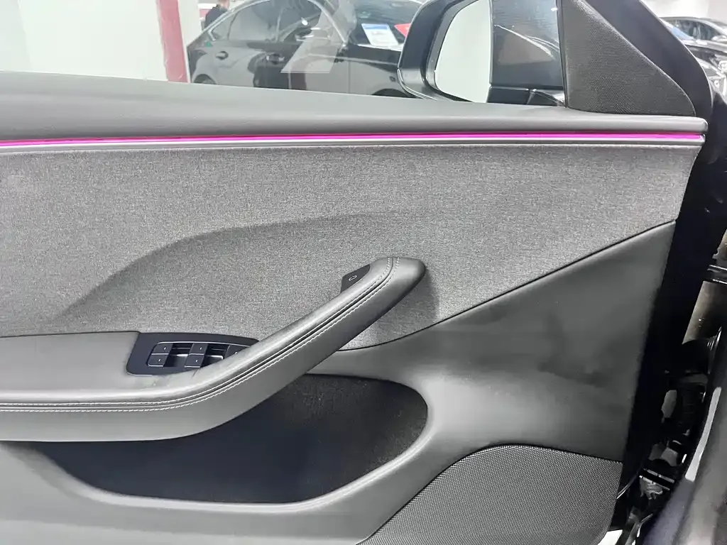 Tesla Model 3 2024 из CN, фото 9