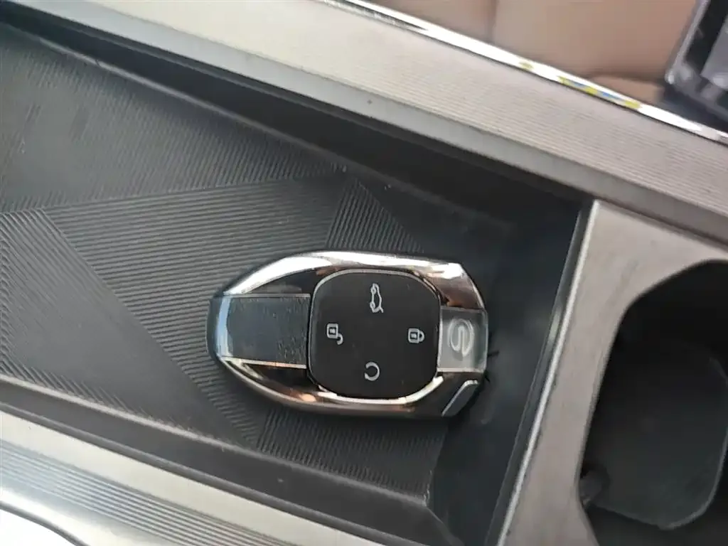 GAC Motor Trumpchi GS4 — фото 2