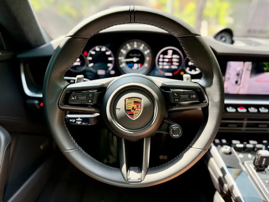 Porsche 911 2021 из KR, фото 4