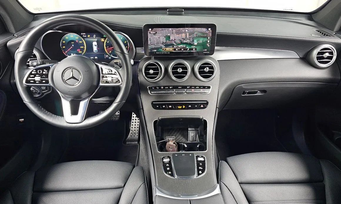 Mercedes-Benz GLC-Class 2023 из KR, фото 8