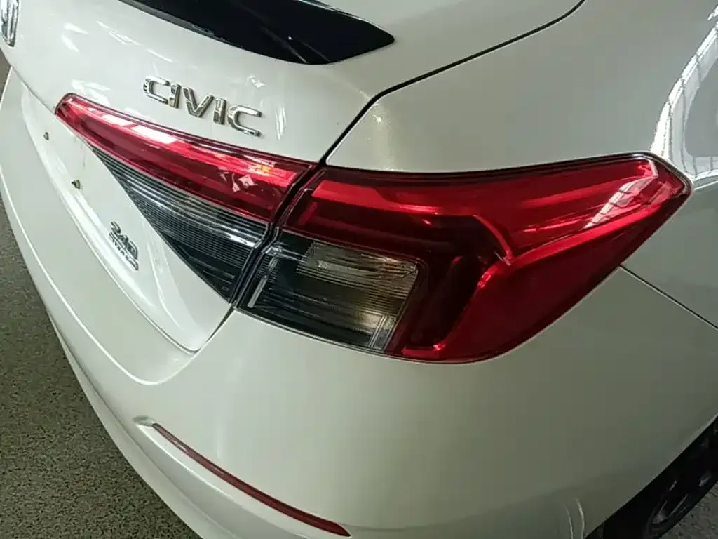 Honda Civic — фото 5