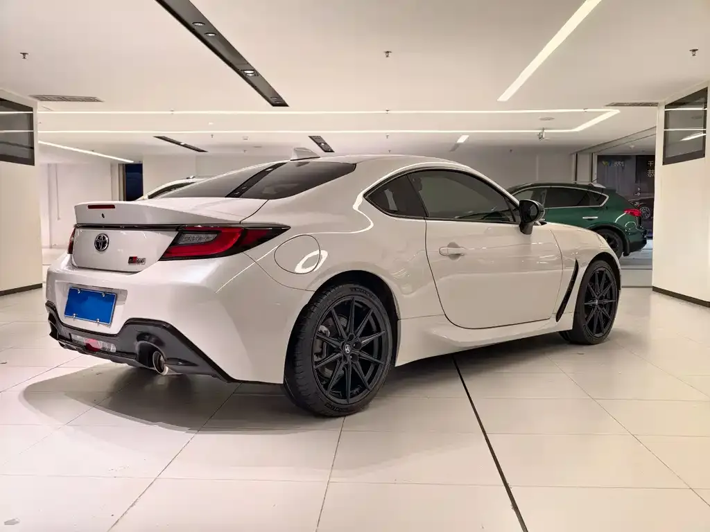 Toyota 86 2023 из CN, фото 4