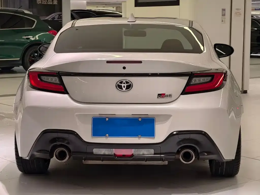 Toyota 86 2023 из CN, фото 5