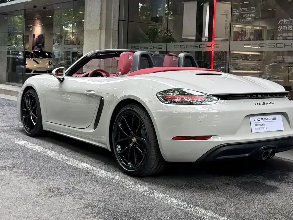 Porsche 718 — фото 5