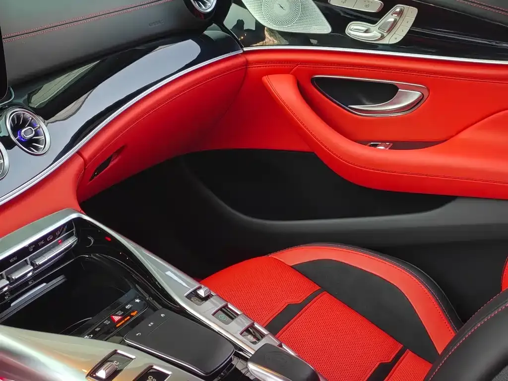 Mercedes-Benz AMG GT — фото 8
