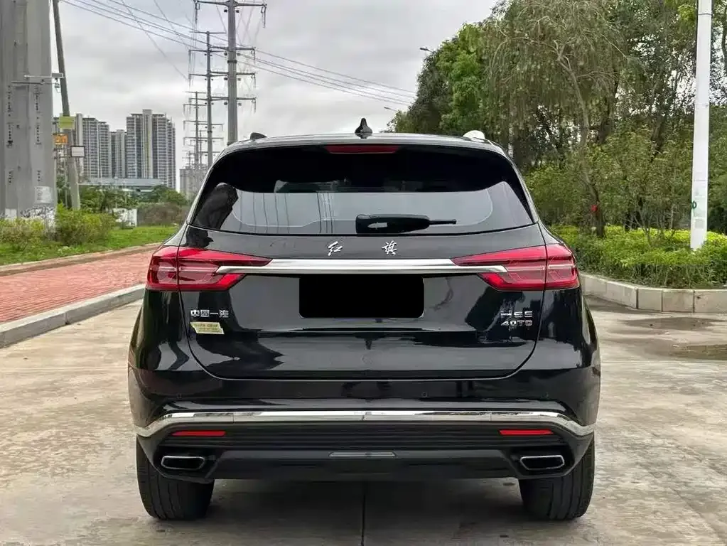 Hongqi HS5 — фото 3