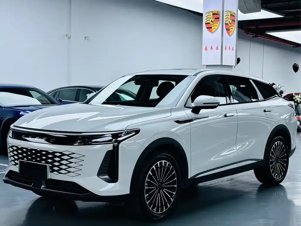 Exeed Yaoguang C-DM