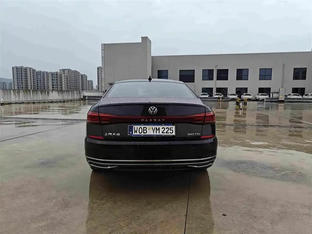 Volkswagen Passat — фото 5