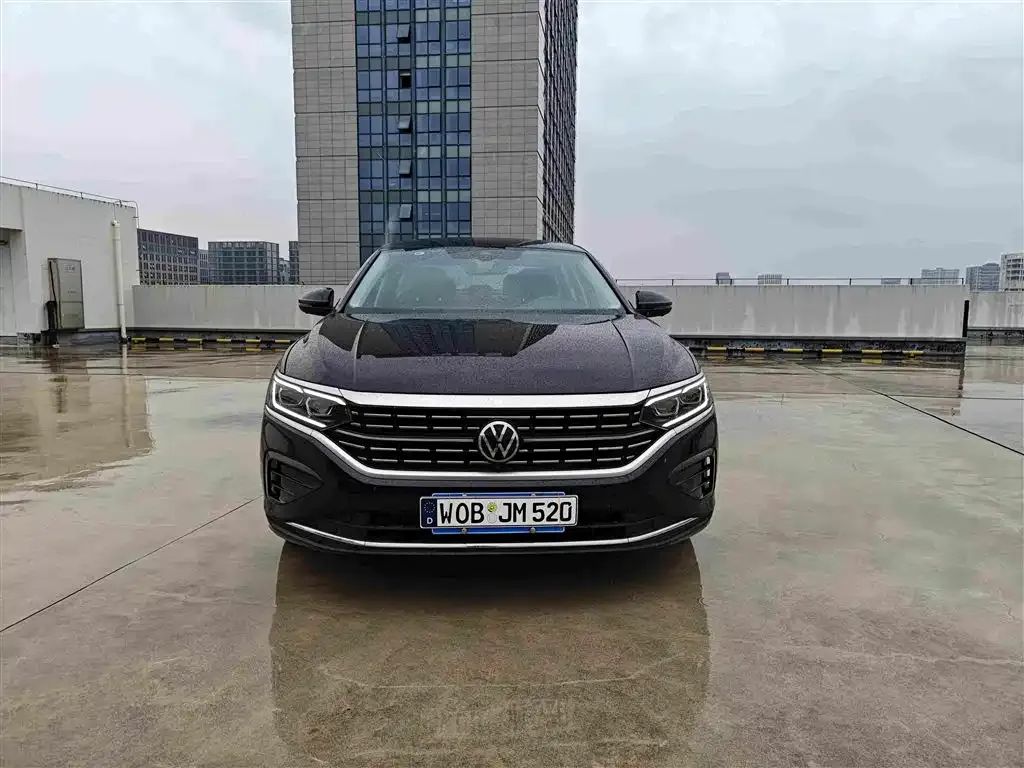 Volkswagen Passat — фото 8