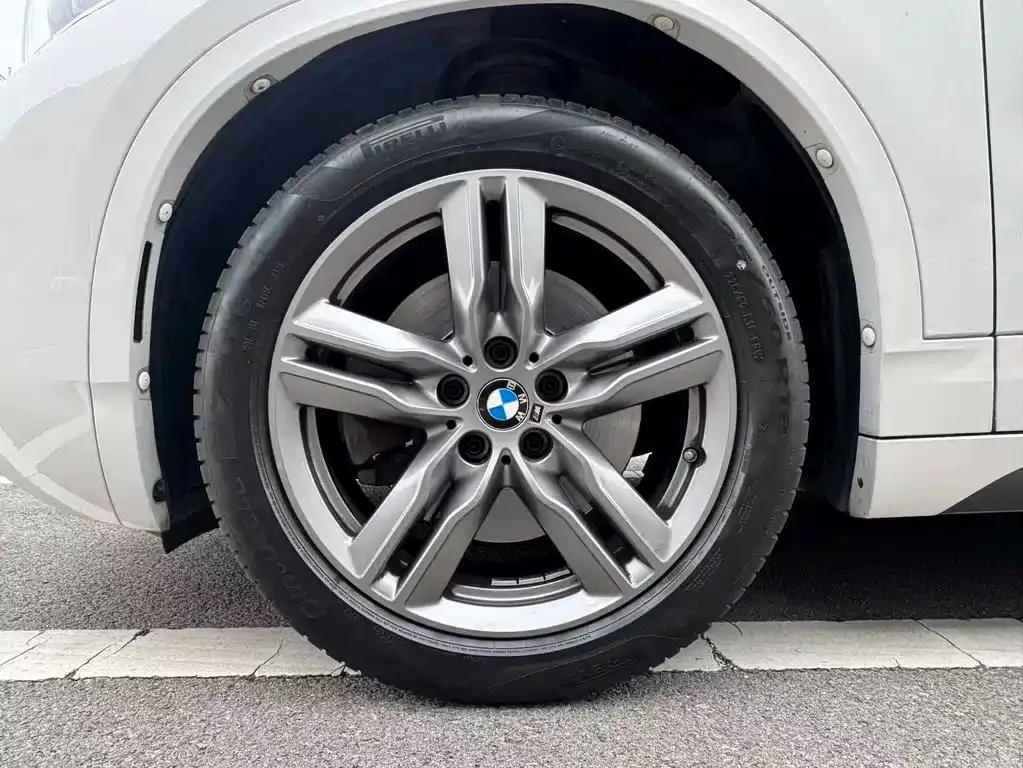 BMW X2 — фото 10