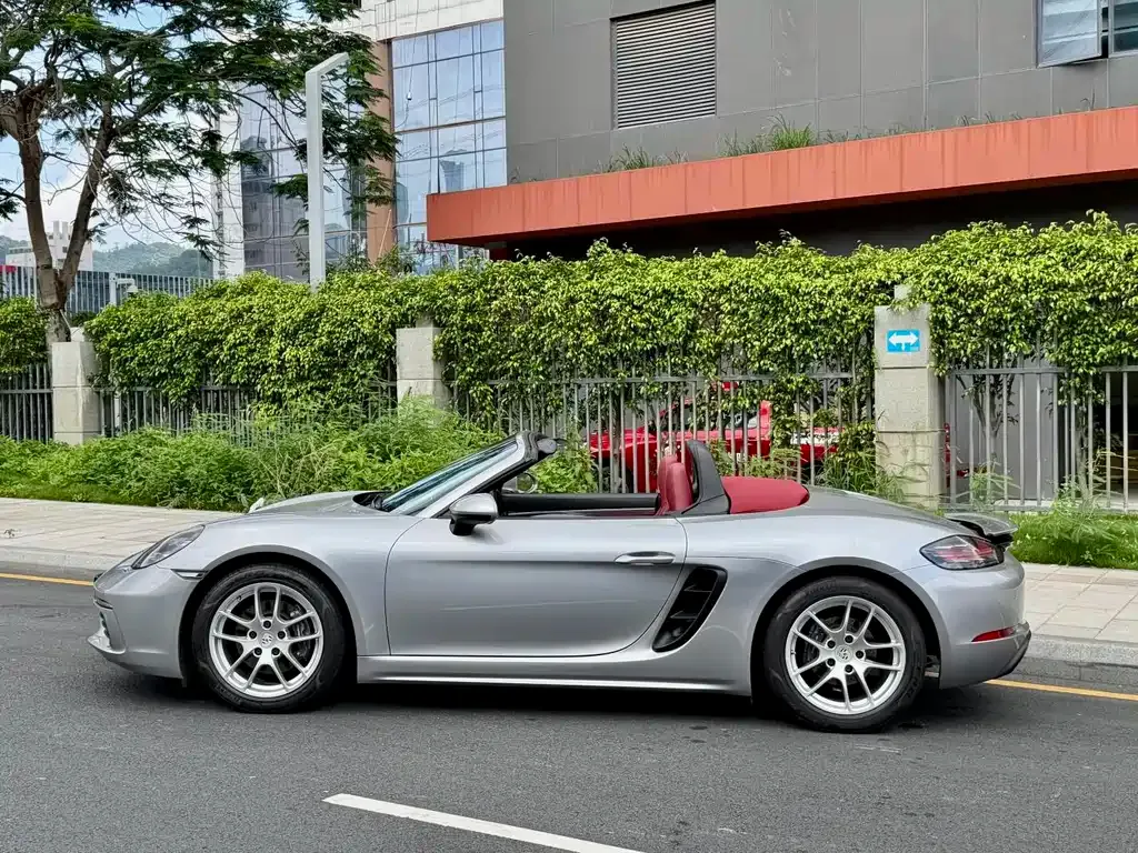 Porsche 718 — фото 10
