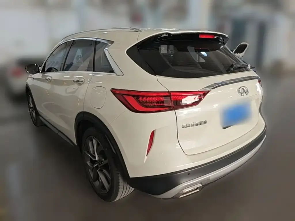 Infiniti QX50 2023 из CN, фото 3