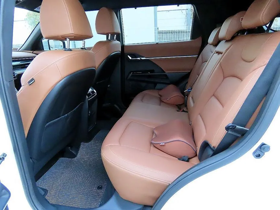 KG Mobility (Ssangyong) Torres 2023 из KR, фото 6